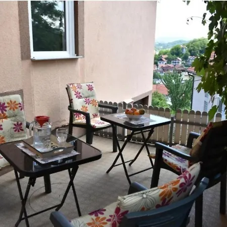 Apartments Mensa Tuzla Exterior photo