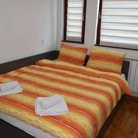 Apartments Mensa Tuzla Exterior photo